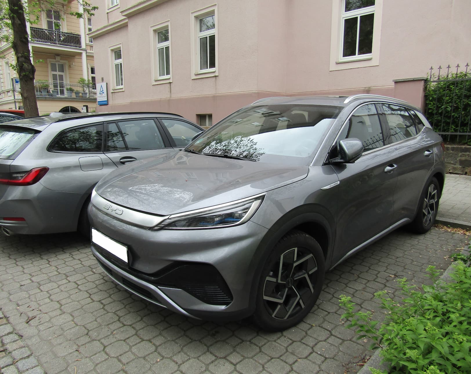 Top 5 chińskich elektrycznych SUV-ów w 2026 roku